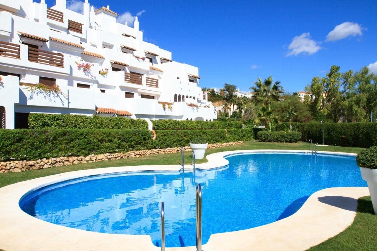 2 chambre Appartement à vendre à Estepona avec piscine garage - 387 000 € (Ref: 8652169)