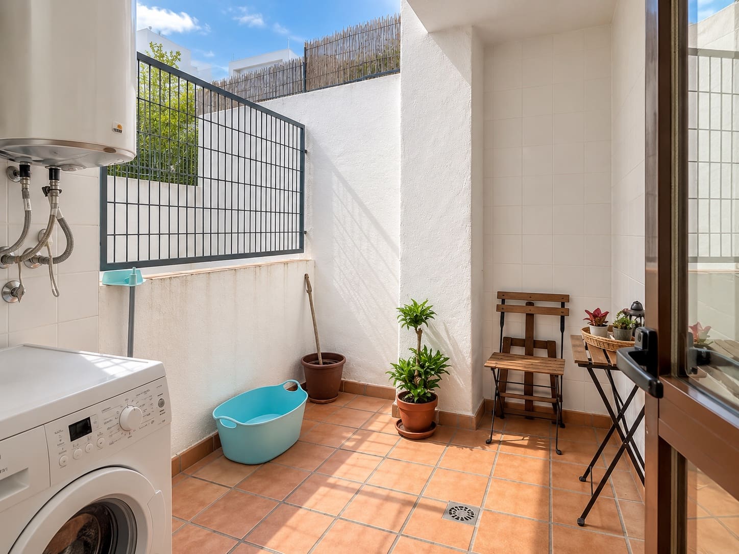 2 chambre Appartement à vendre à Estepona avec piscine garage - 387 000 € (Ref: 8652169)