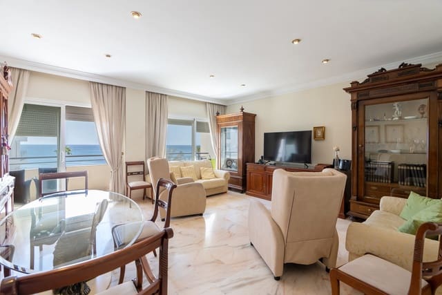 3 makuuhuone Huoneisto myytävänä paikassa Estepona - 950 000 € (Ref: 8665155)