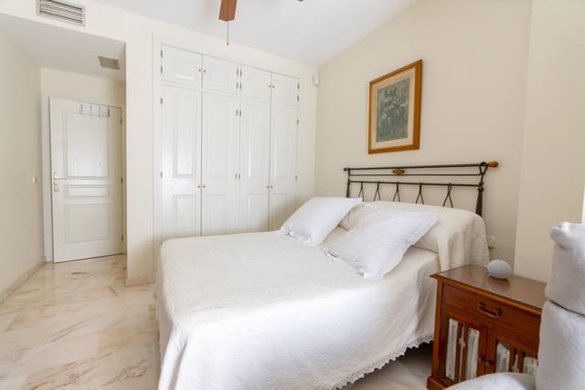 3 makuuhuone Huoneisto myytävänä paikassa Estepona - 950 000 € (Ref: 8665155)