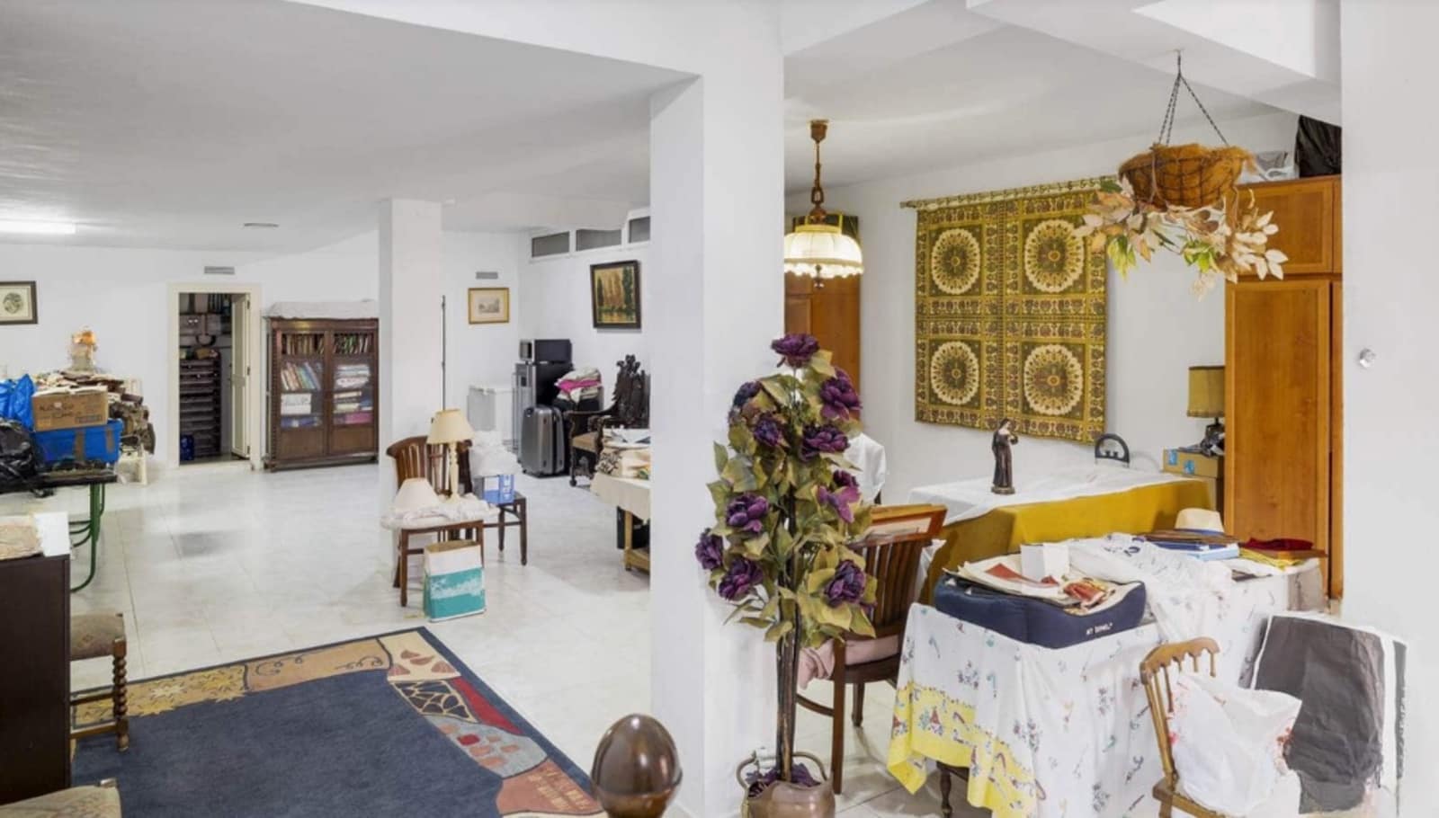 6 makuuhuone Huvila myytävänä paikassa Estepona mukana uima-altaan 
autotalli - 3 800 000 € (Ref: 8687402)