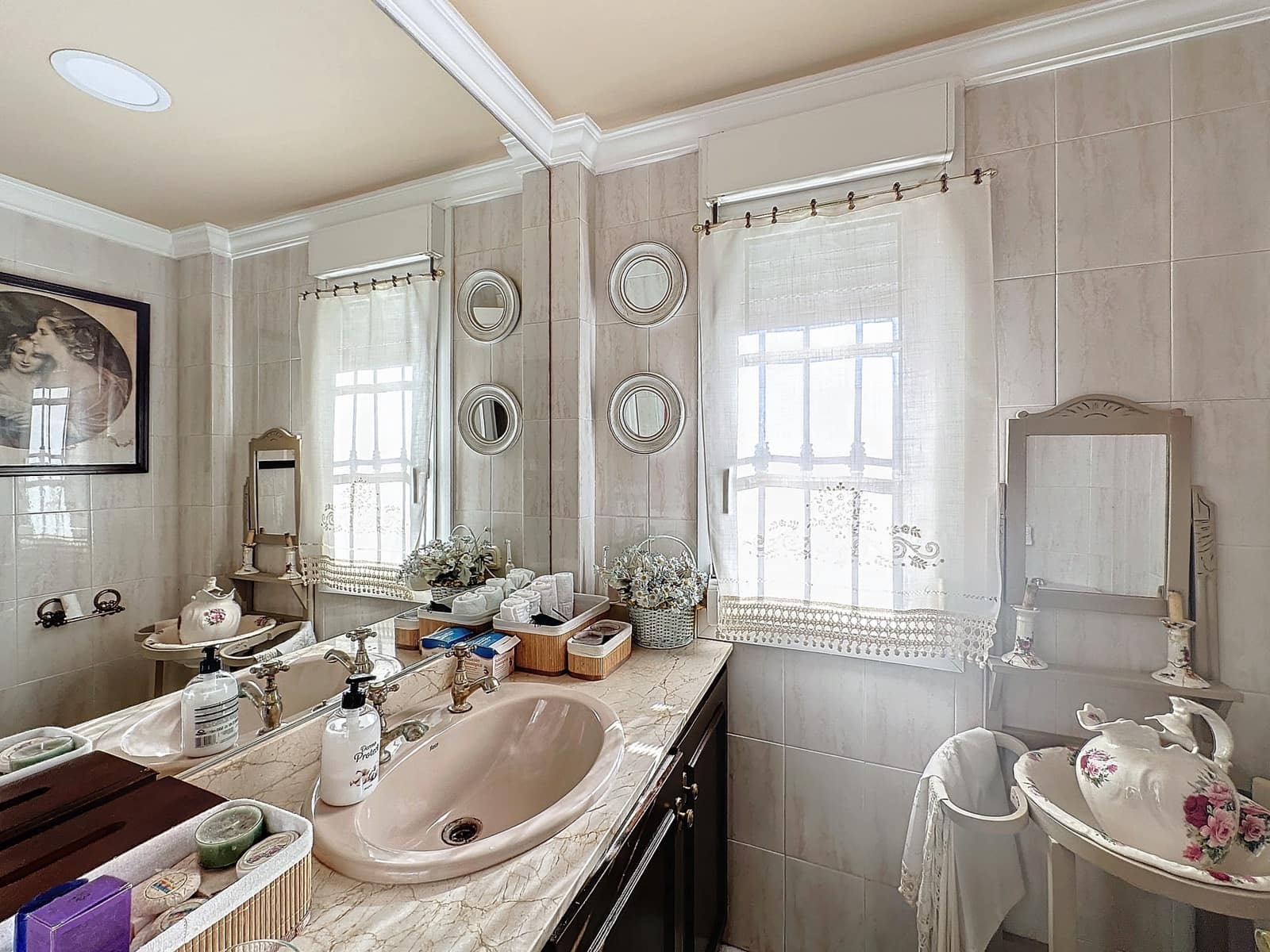 6 makuuhuone Huvila myytävänä paikassa Estepona mukana uima-altaan 
autotalli - 3 800 000 € (Ref: 8687402)