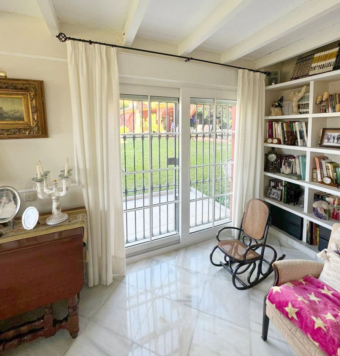 6 sypialnia Willa na sprzedaż w Estepona z basenem garażem - 3 800 000 € (Ref: 8687402)