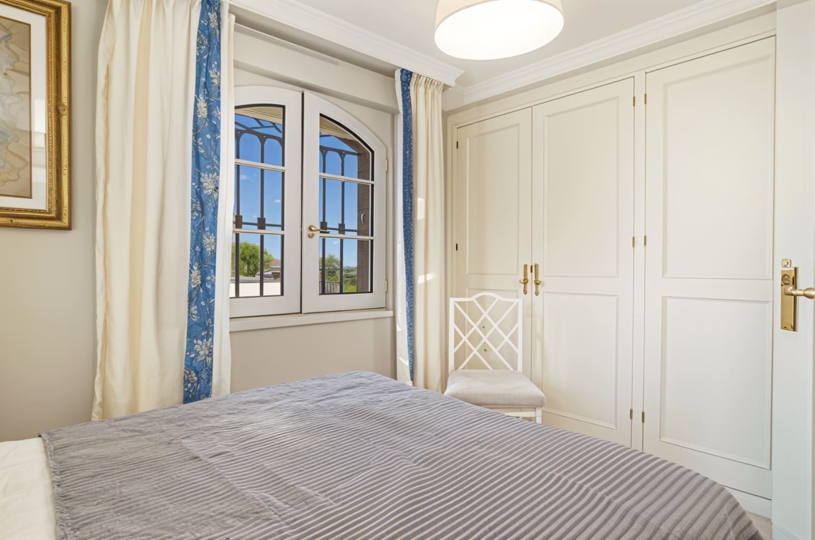 6 sypialnia Willa na sprzedaż w Estepona z basenem garażem - 3 800 000 € (Ref: 8687402)