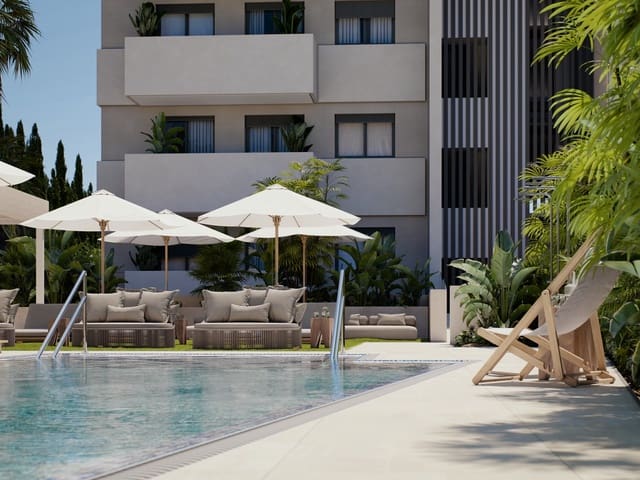 3 chambre Appartement à vendre à Estepona avec piscine garage - 620 000 € (Ref: 8708002)