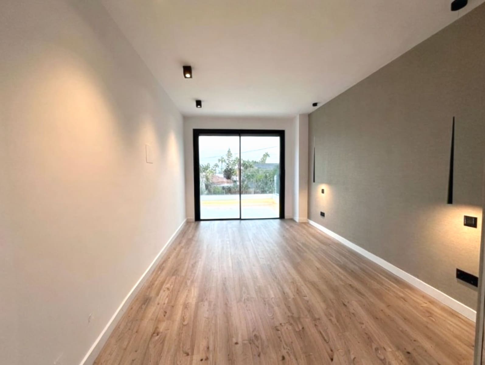 4 soveværelse Villa til salg i Costalita med swimmingpool garage - € 1.495.000 (Ref: 8766671)