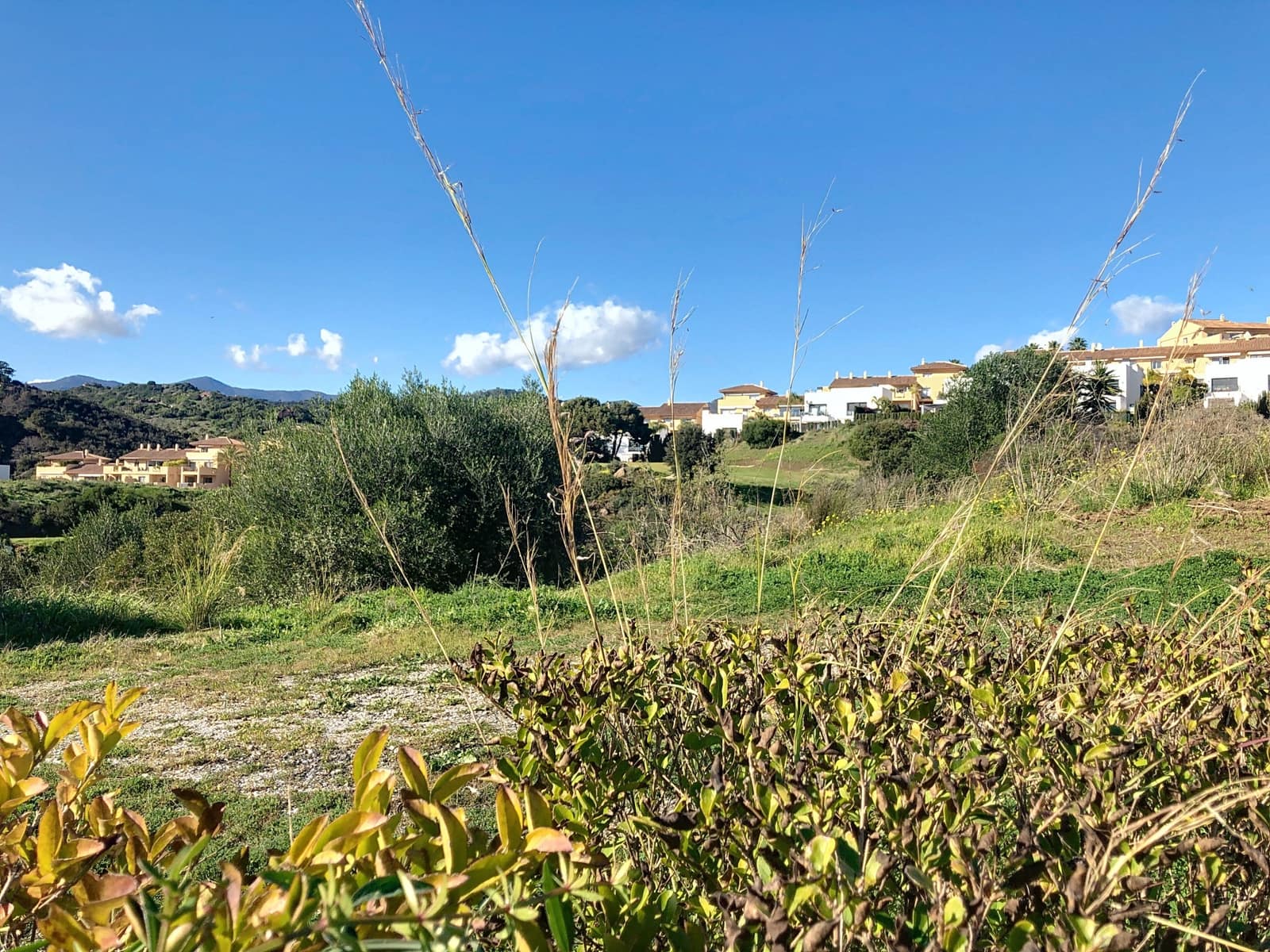 Building Plot for sale in Estepona - € 350,000 (Ref: 8770259)