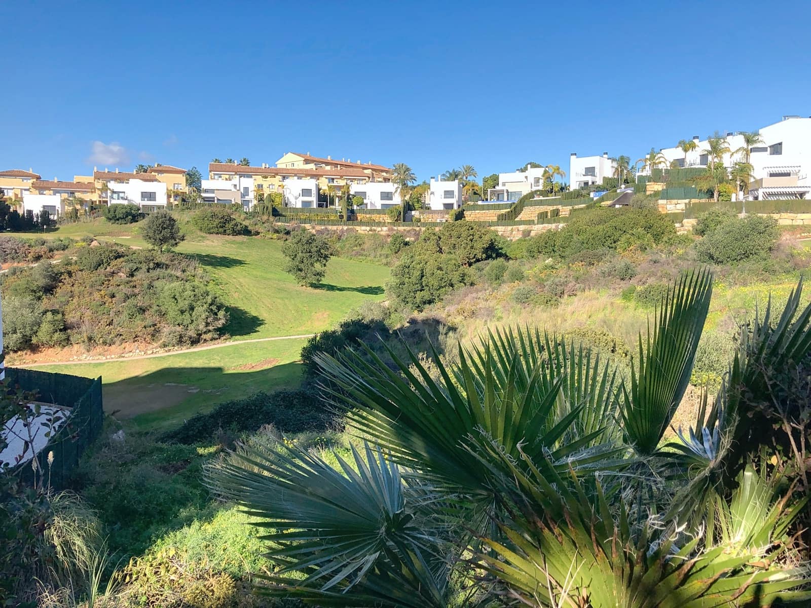 Byggetomt til salgs i Estepona - € 380 000 (Ref: 8770260)