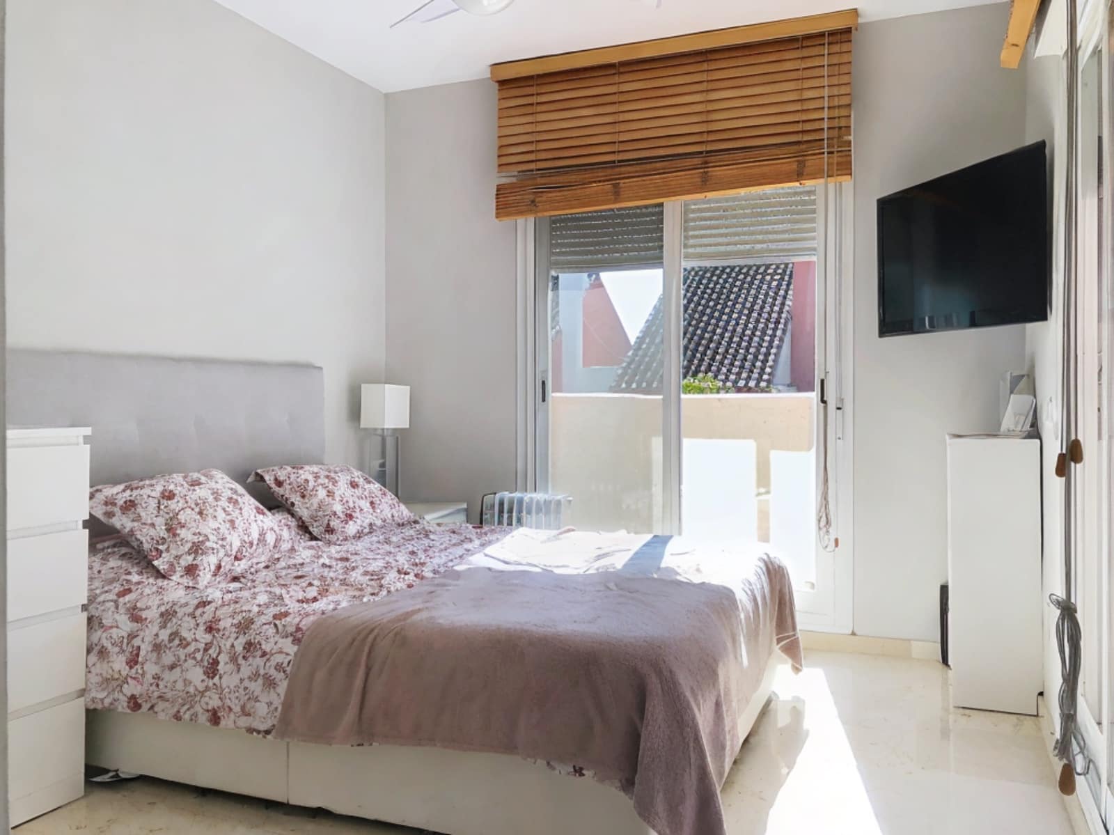 3 bedroom Townhouse for sale in New Golden Mile with pool garage - € 540,000 (Ref: 8815532)