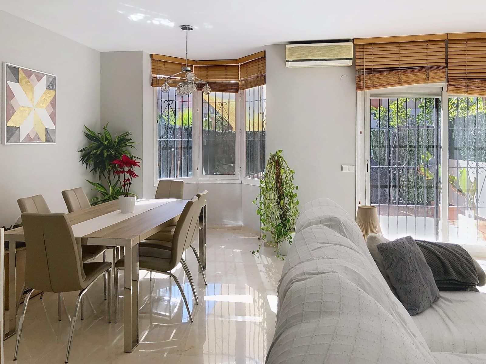 3 bedroom Townhouse for sale in New Golden Mile with pool garage - € 540,000 (Ref: 8815532)