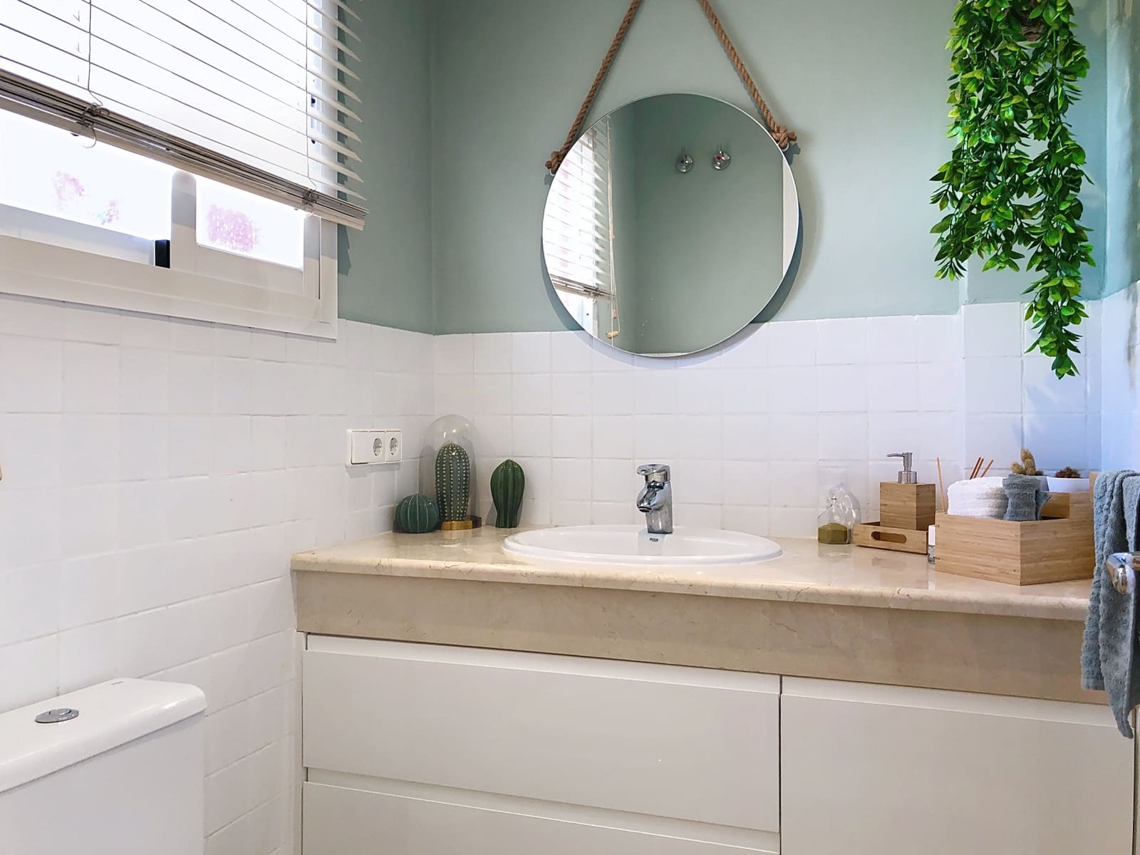 3 bedroom Townhouse for sale in New Golden Mile with pool garage - € 540,000 (Ref: 8815532)