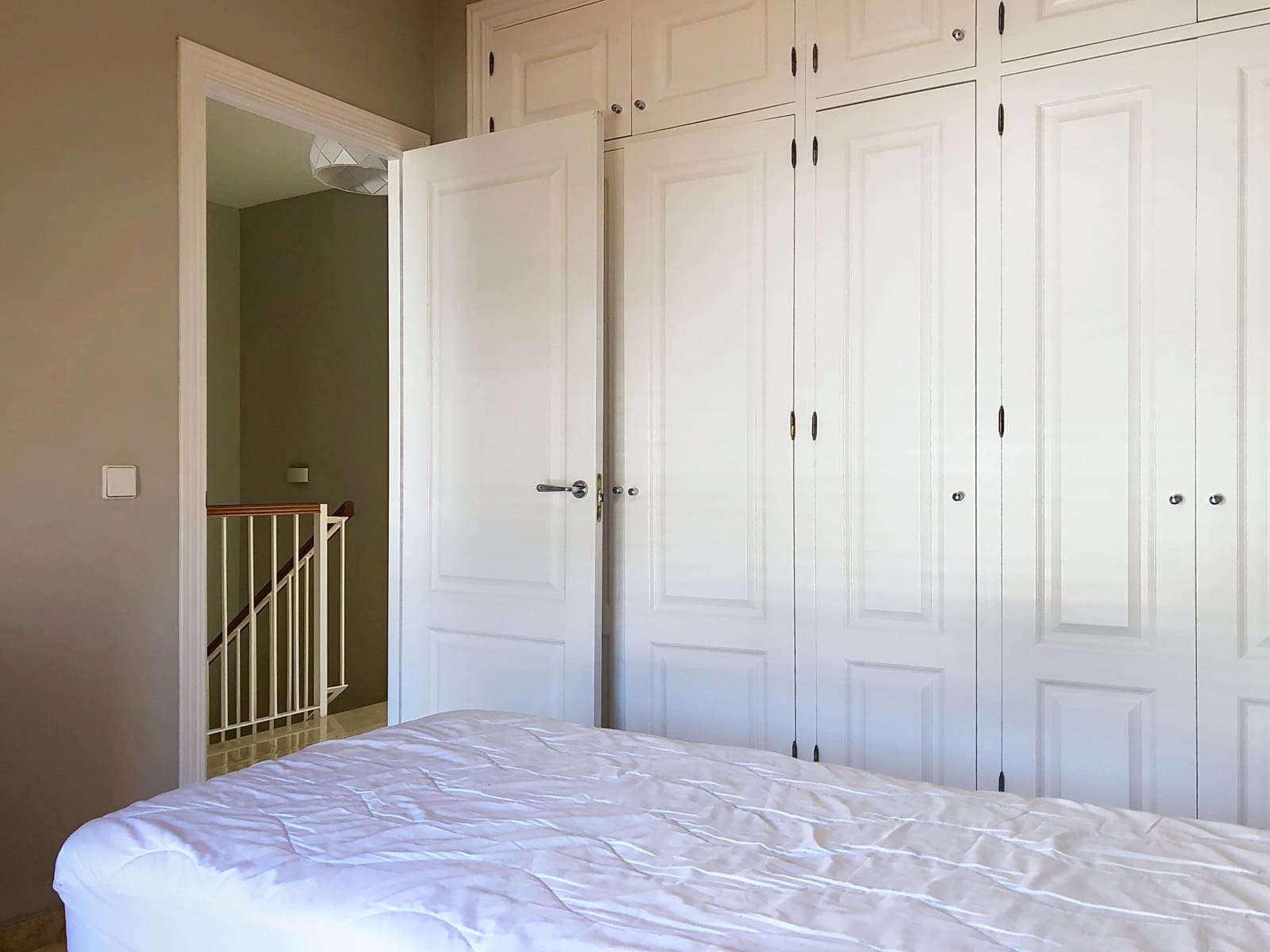 3 bedroom Townhouse for sale in New Golden Mile with pool garage - € 540,000 (Ref: 8815532)