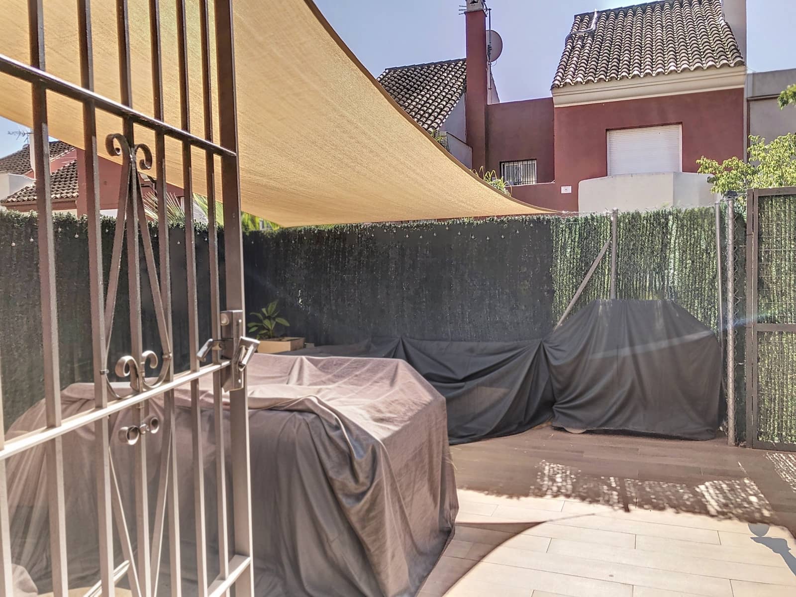 3 bedroom Townhouse for sale in New Golden Mile with pool garage - € 540,000 (Ref: 8815532)