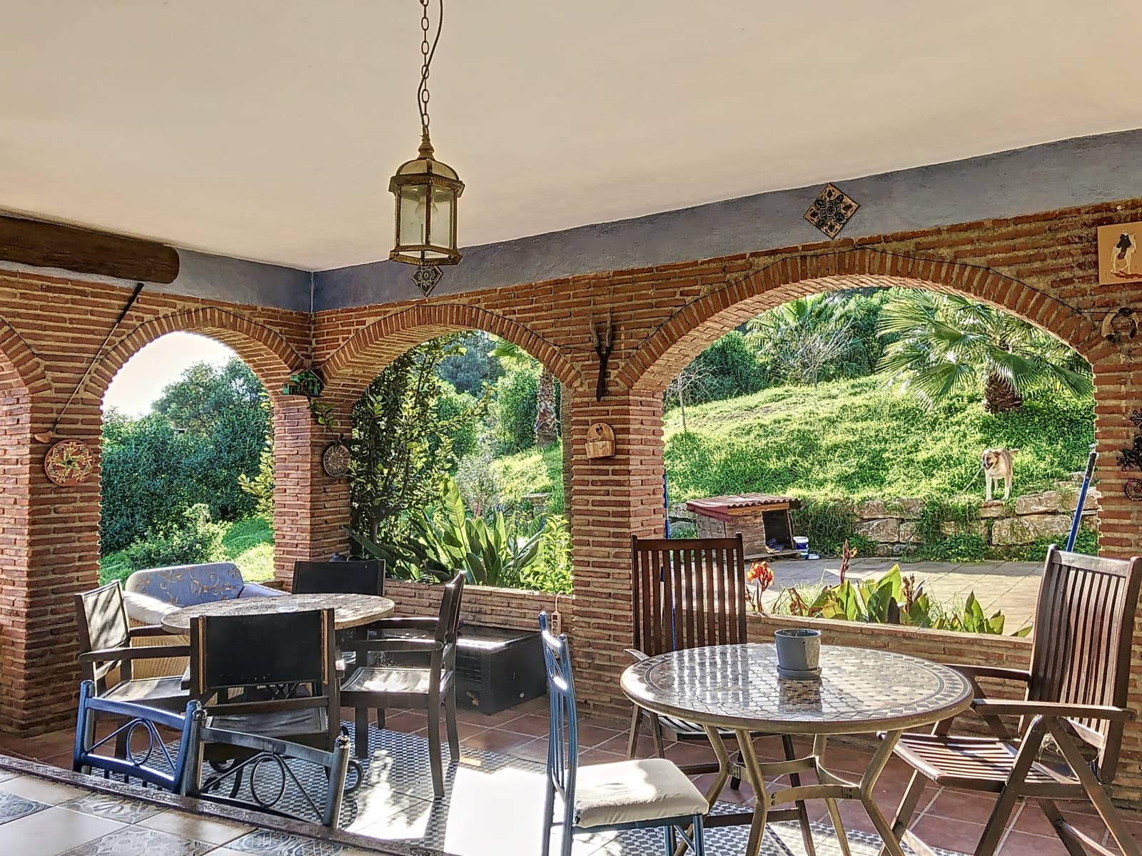 6 makuuhuone Huvila myytävänä paikassa Estepona mukana uima-altaan 
autotalli - 1 270 000 € (Ref: 8815533)