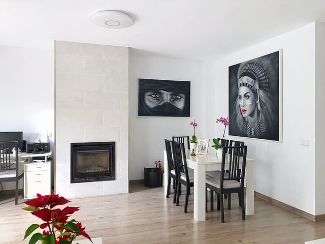 3 bedroom Townhouse for sale in Selwo, Estepona with pool garage - € 639,000 (Ref: 8840814)