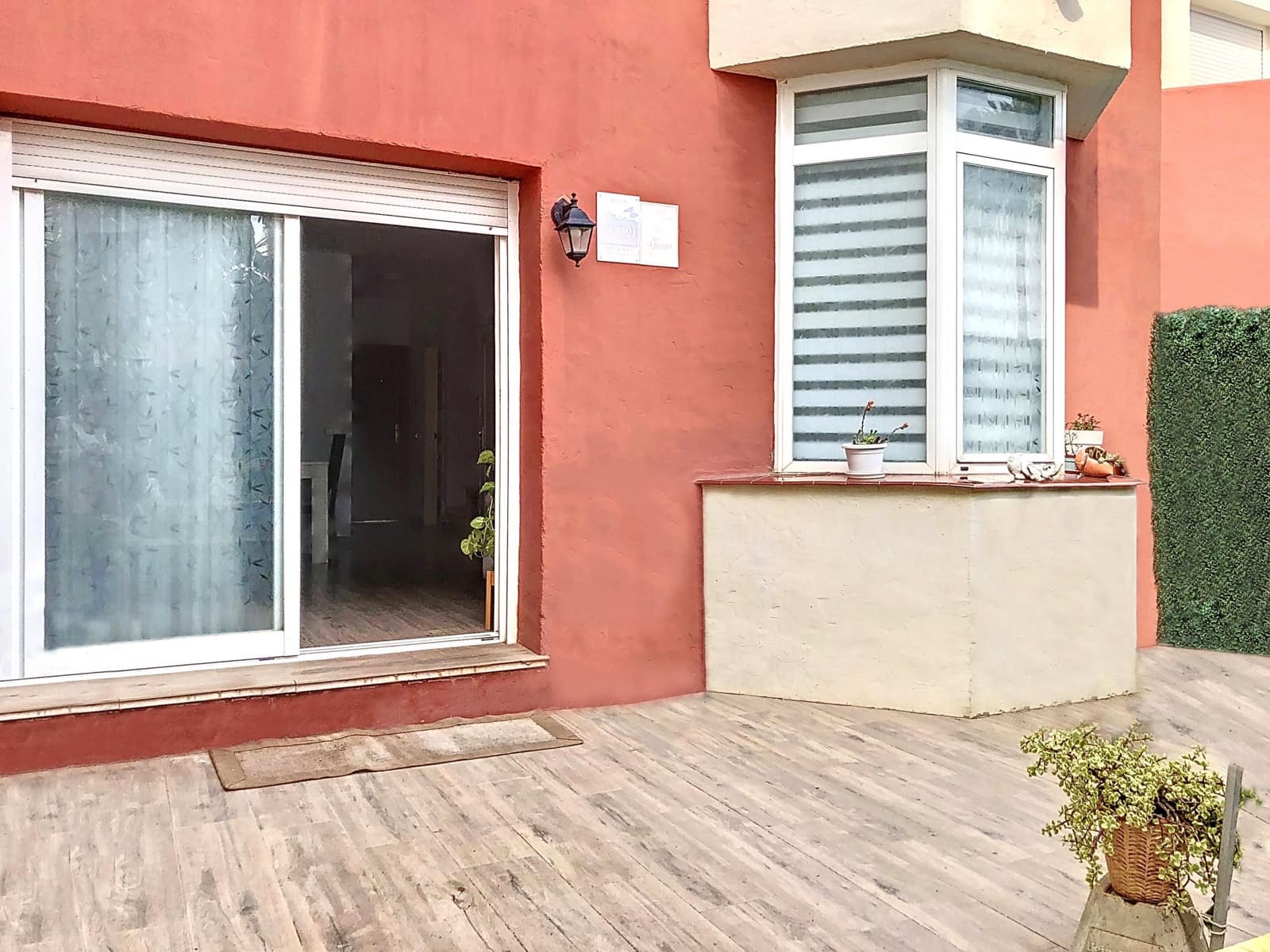3 bedroom Townhouse for sale in New Golden Mile with pool garage - € 639,000 (Ref: 8840814)