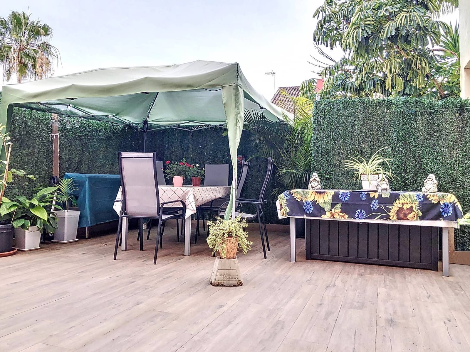 3 bedroom Townhouse for sale in New Golden Mile with pool garage - € 639,000 (Ref: 8840814)