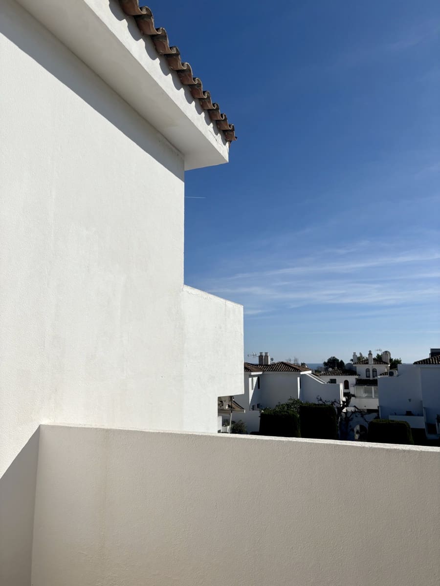 3 soverom Hus til salgs i Estepona med svømmebasseng garasje - € 460 000 (Ref: 8840815)