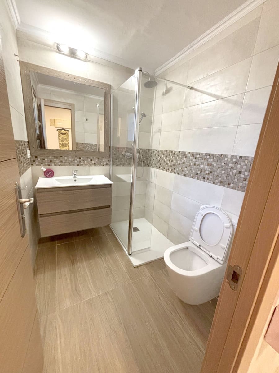 3 soverom Hus til salgs i Estepona med svømmebasseng garasje - € 460 000 (Ref: 8840815)