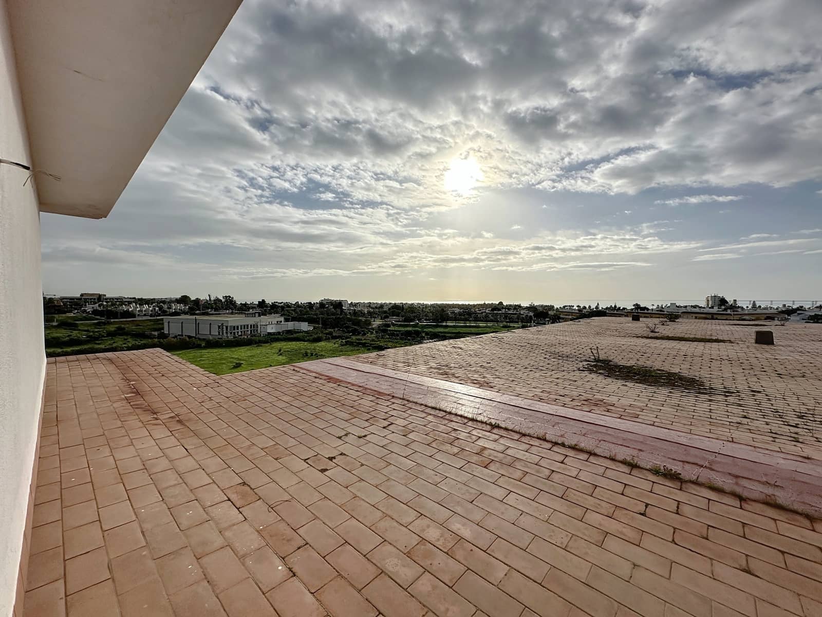 Commercieel te koop in Cancelada met garage - € 600.000 (Ref: 8862567)