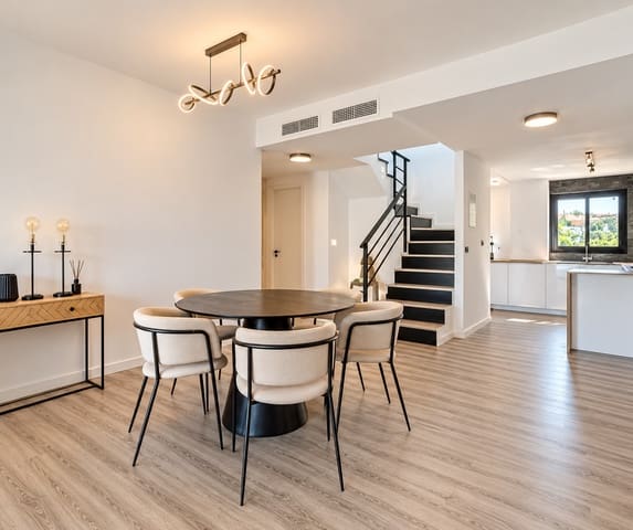 3 soveværelse Penthouse til salg i Selwo, Estepona med swimmingpool garage - € 499.000 (Ref: 8862568)