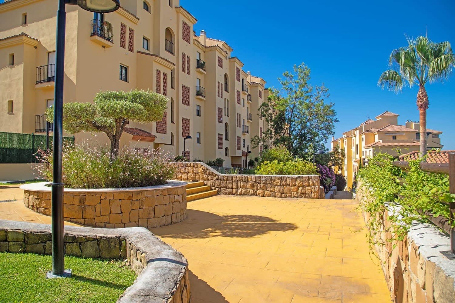 3 chambre Penthouse à vendre à New Golden Mile avec piscine garage - 499 000 € (Ref: 8862568)