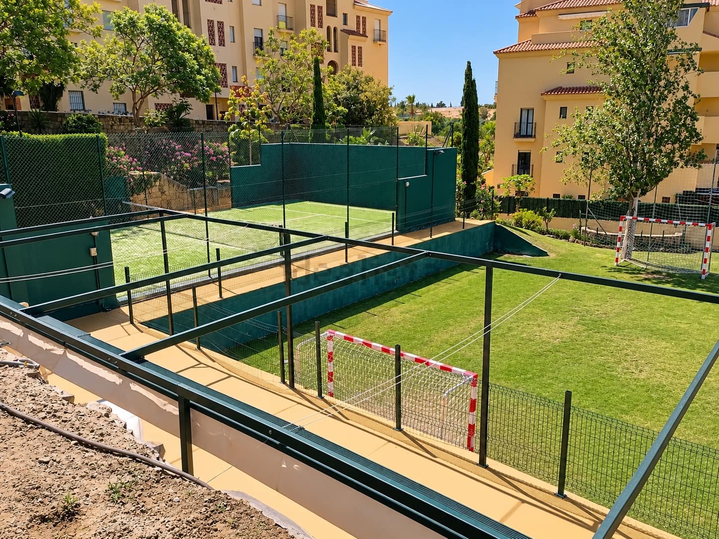 3 chambre Penthouse à vendre à New Golden Mile avec piscine garage - 499 000 € (Ref: 8862568)