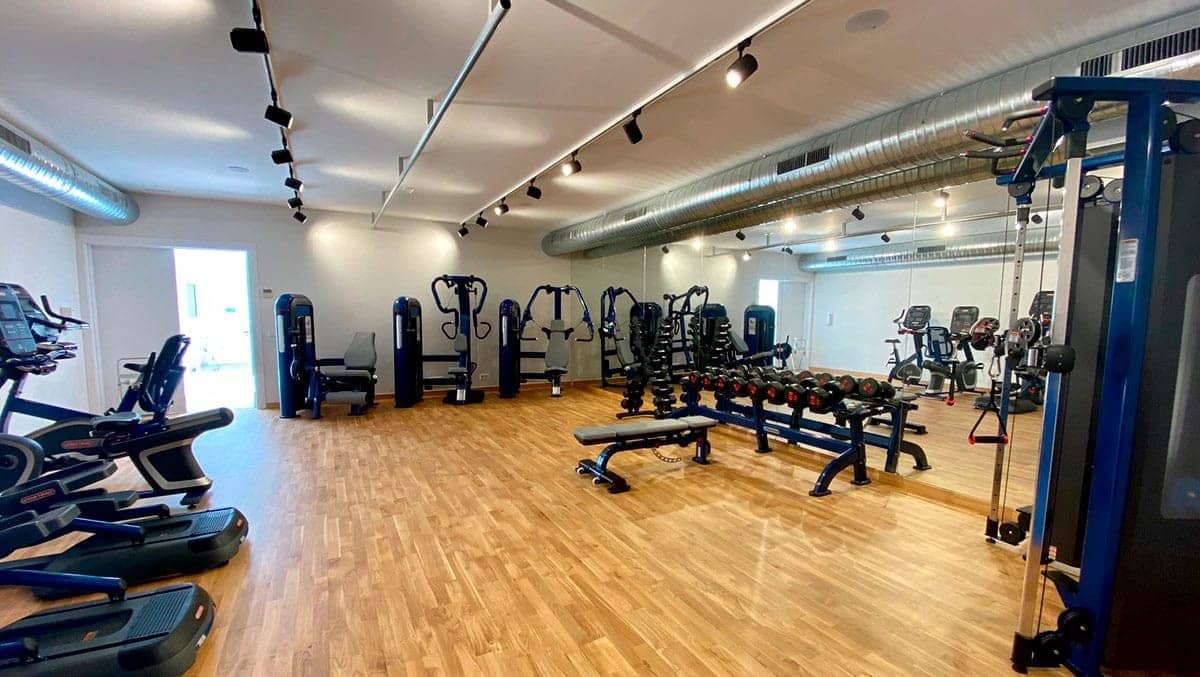 2 soverom Leilighet til salgs i Estepona med svømmebasseng garasje - € 434 000 (Ref: 8874345)