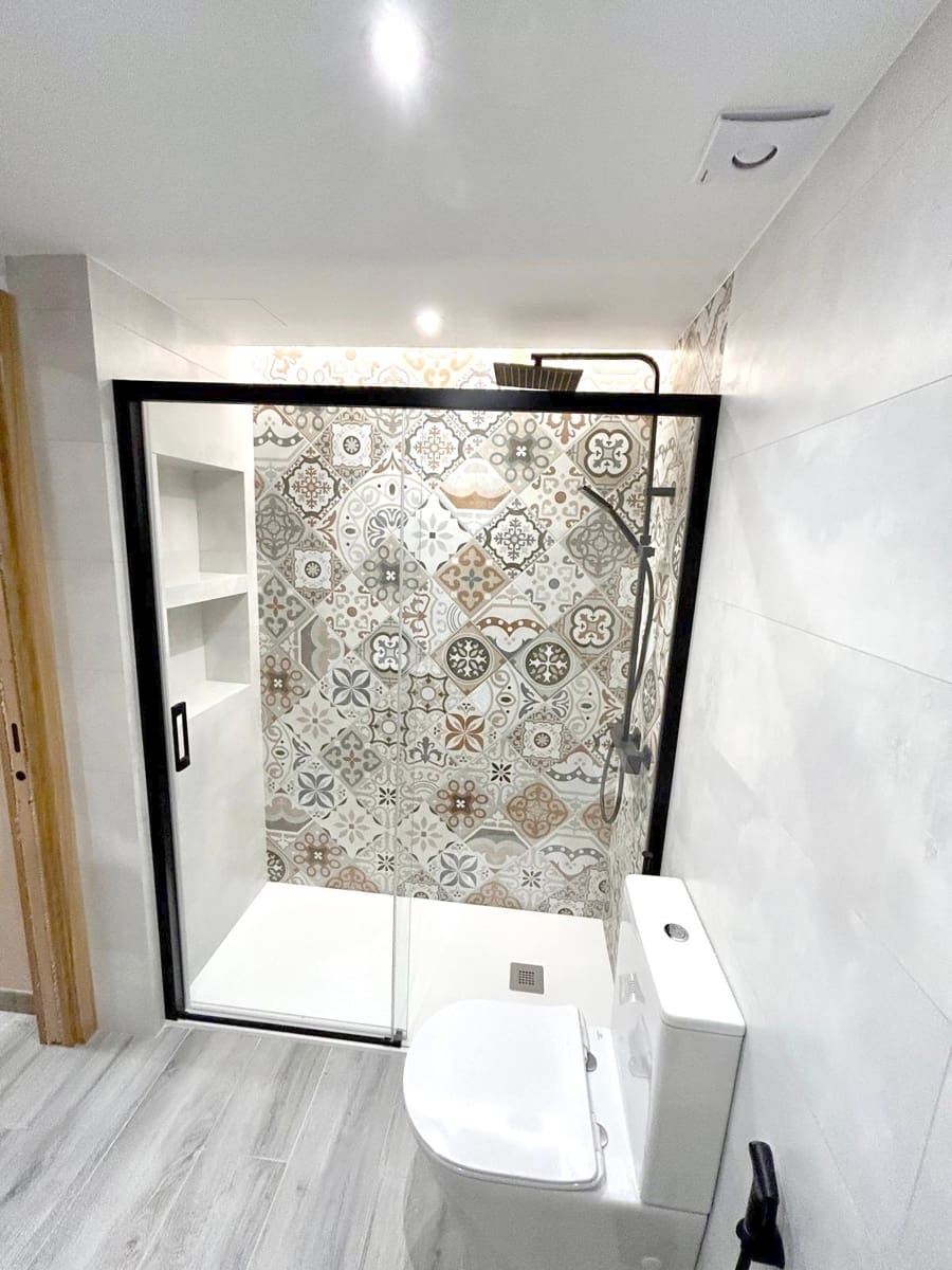 3 sovrum Lägenhet till salu i Estepona med pool - 410 000 € (Ref: 8885936)