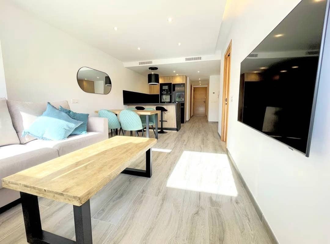 3 sovrum Lägenhet till salu i Estepona med pool - 410 000 € (Ref: 8885936)