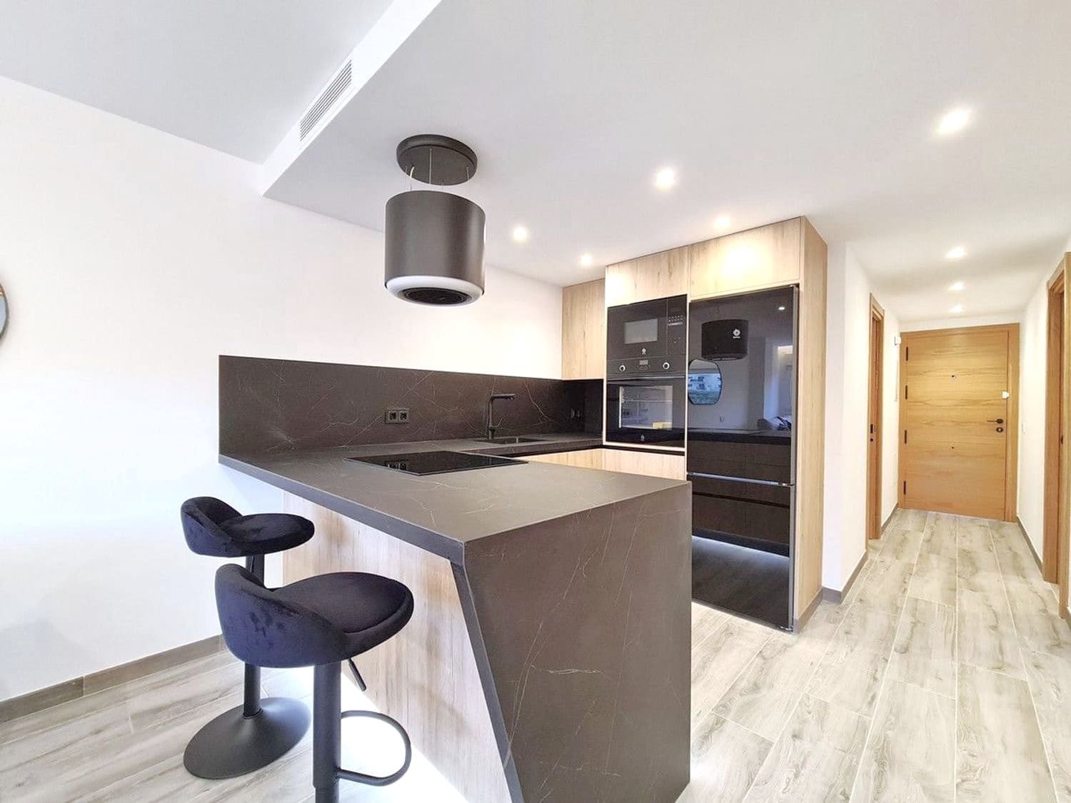 3 sovrum Lägenhet till salu i Estepona med pool - 410 000 € (Ref: 8885936)