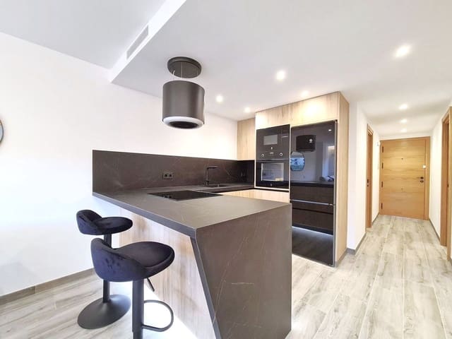 3 sovrum Lägenhet till salu i Huerta Nueva, Estepona med pool - 410 000 € (Ref: 8885936)