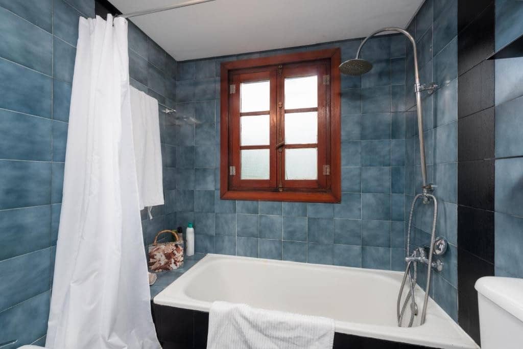 2 soveværelse Lejlighed til salg i La Duquesa / Puerto de la Duquesa - € 275.000 (Ref: 8892881)