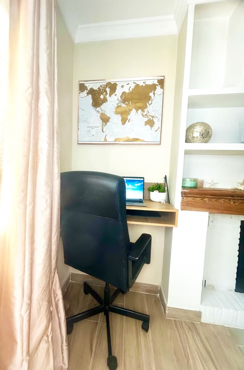 4 makuuhuone Huvila myytävänä paikassa Benahavis mukana uima-altaan 
autotalli - 950 000 € (Ref: 8894657)