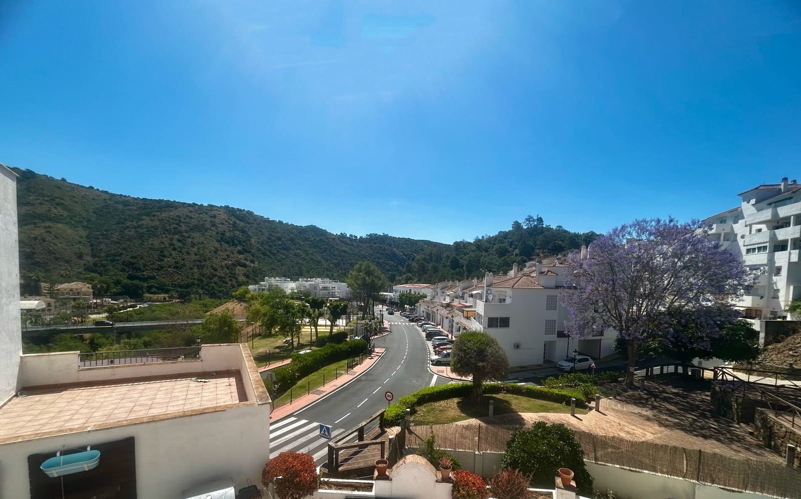 4 soveværelse Villa til salg i Benahavis med swimmingpool garage - € 899.000 (Ref: 8894657)