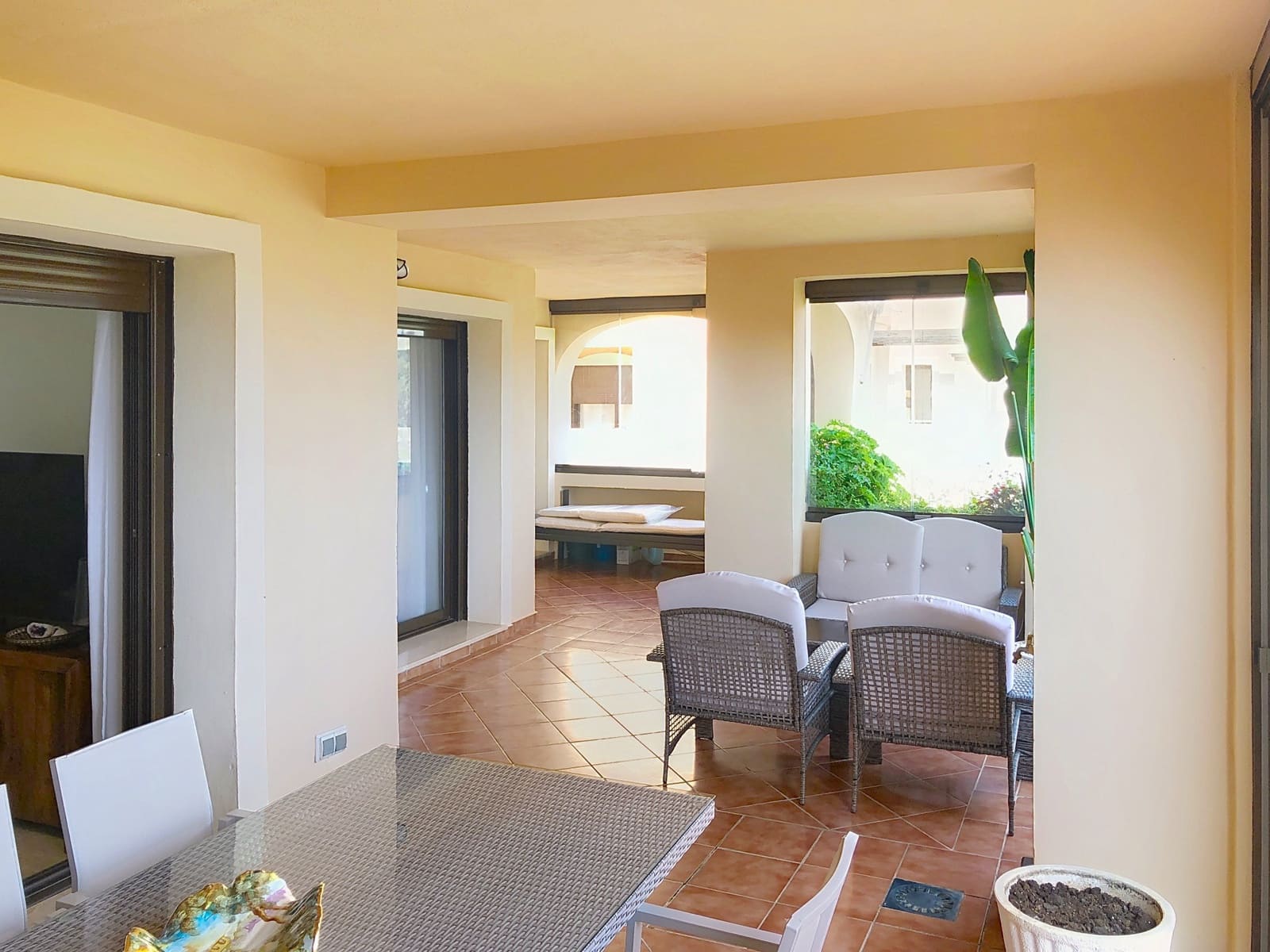 3 bedroom Apartment for sale in Estepona with pool garage - € 499,000 (Ref: 8894658)
