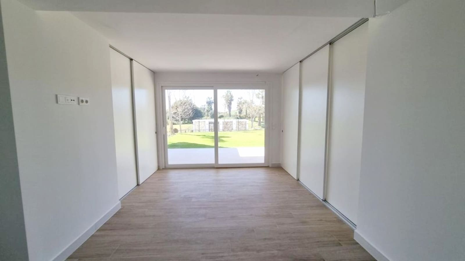 2 Zimmer Apartment zu verkaufen in Casares mit Pool Garage - 360.000 € (Ref: 8918032)