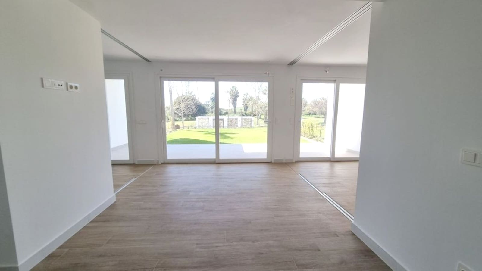 2 Zimmer Apartment zu verkaufen in Casares mit Pool Garage - 360.000 € (Ref: 8918032)