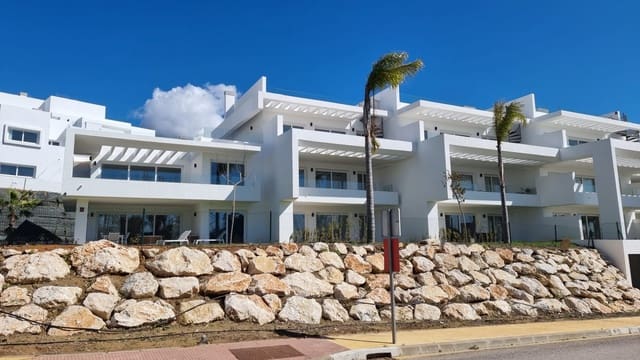 2 Zimmer Apartment zu verkaufen in Casares mit Pool Garage - 360.000 € (Ref: 8918032)