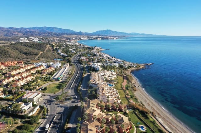 Działka budowlana na sprzedaż w Buenas Noches, Estepona - 255 000 € (Ref: 8941282)