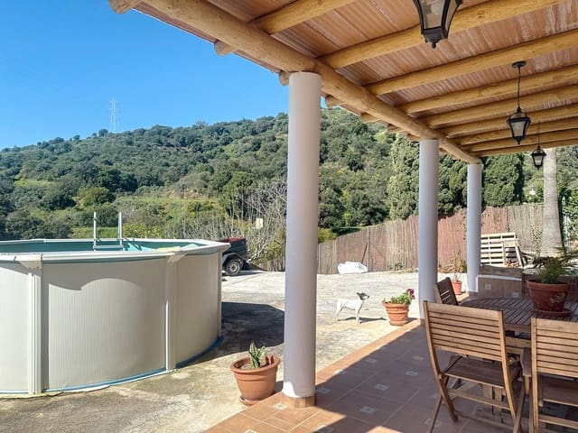 3 chambre Finca/Maison de Campagne à vendre à Estepona - 499 000 € (Ref: 8948946)