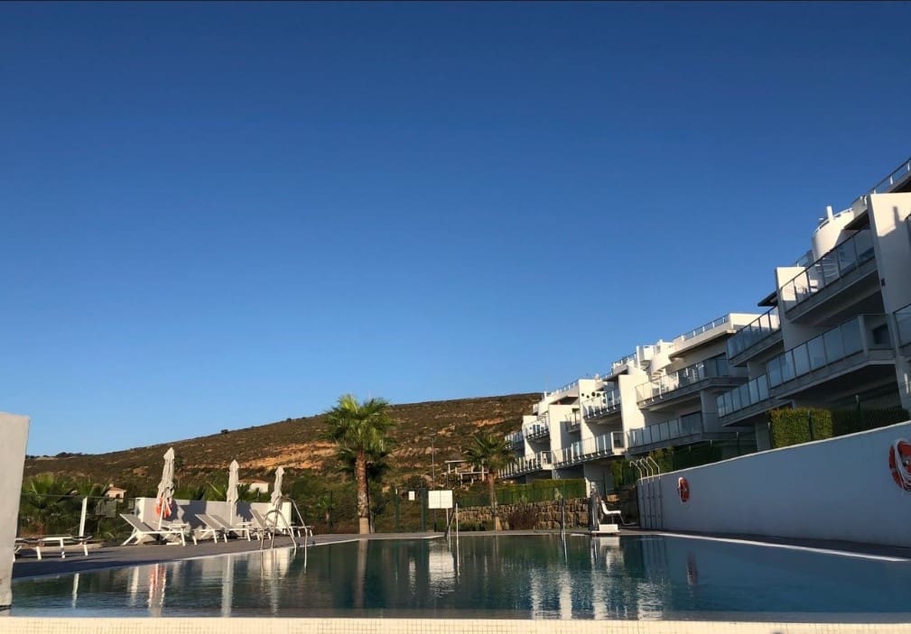 3 makuuhuone Huoneisto myytävänä paikassa Manilva mukana uima-altaan 
autotalli - 540 000 € (Ref: 8979478)