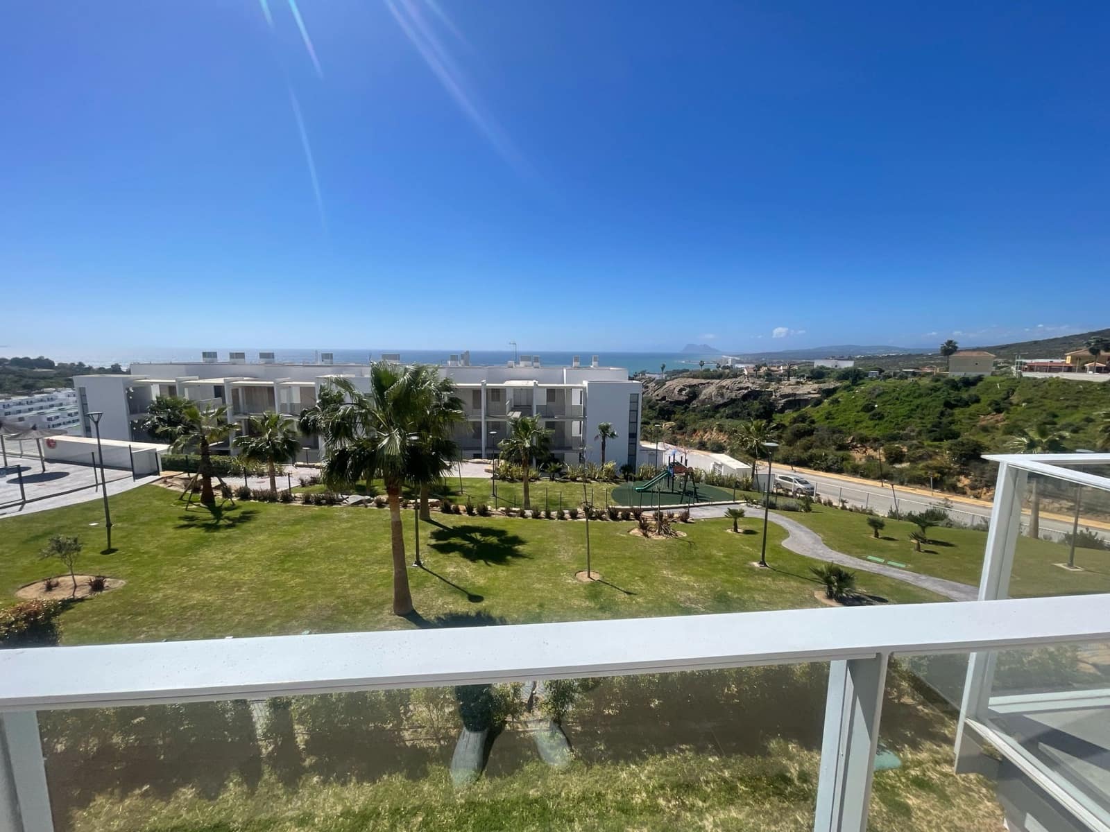 3 makuuhuone Huoneisto myytävänä paikassa Manilva mukana uima-altaan 
autotalli - 540 000 € (Ref: 8979478)