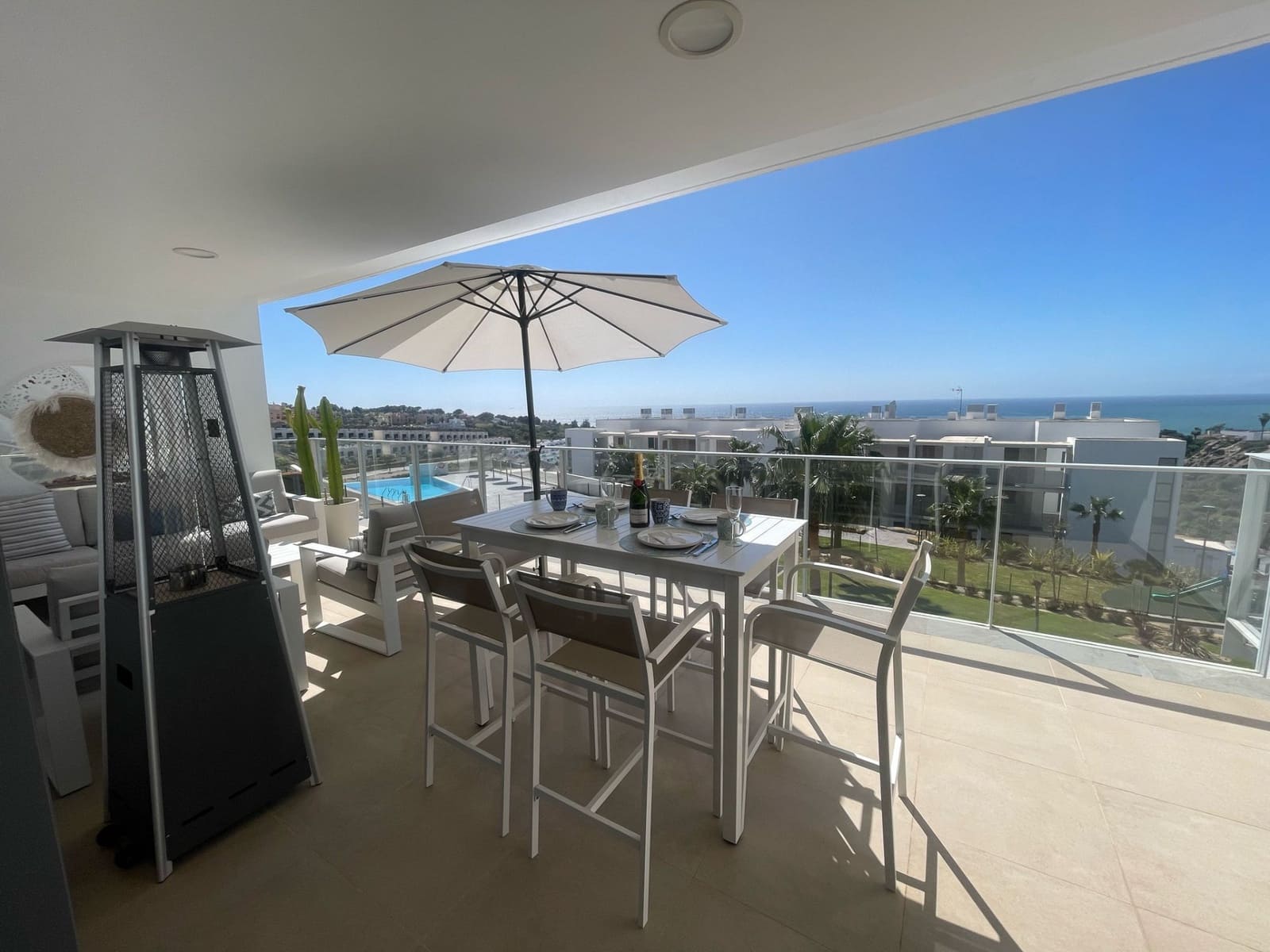3 Zimmer Apartment zu verkaufen in Manilva mit Pool Garage - 540.000 € (Ref: 8979478)