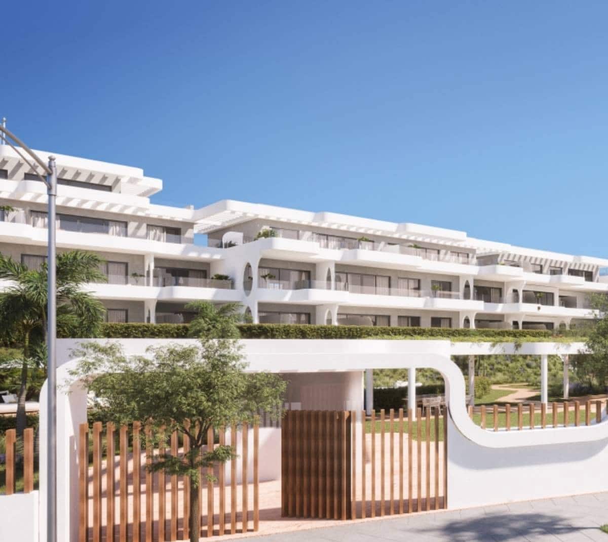 Apartamento de 2 habitaciones en Estepona en venta con piscina garaje - 426.000 € (Ref: 9003317)