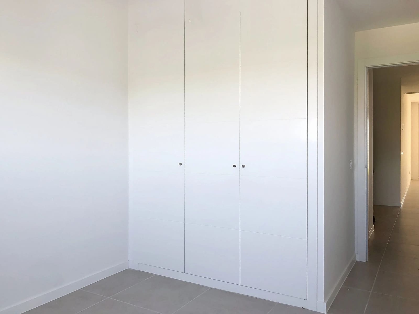 2 Zimmer Apartment zu verkaufen in Estepona mit Garage - 369.000 € (Ref: 9005236)