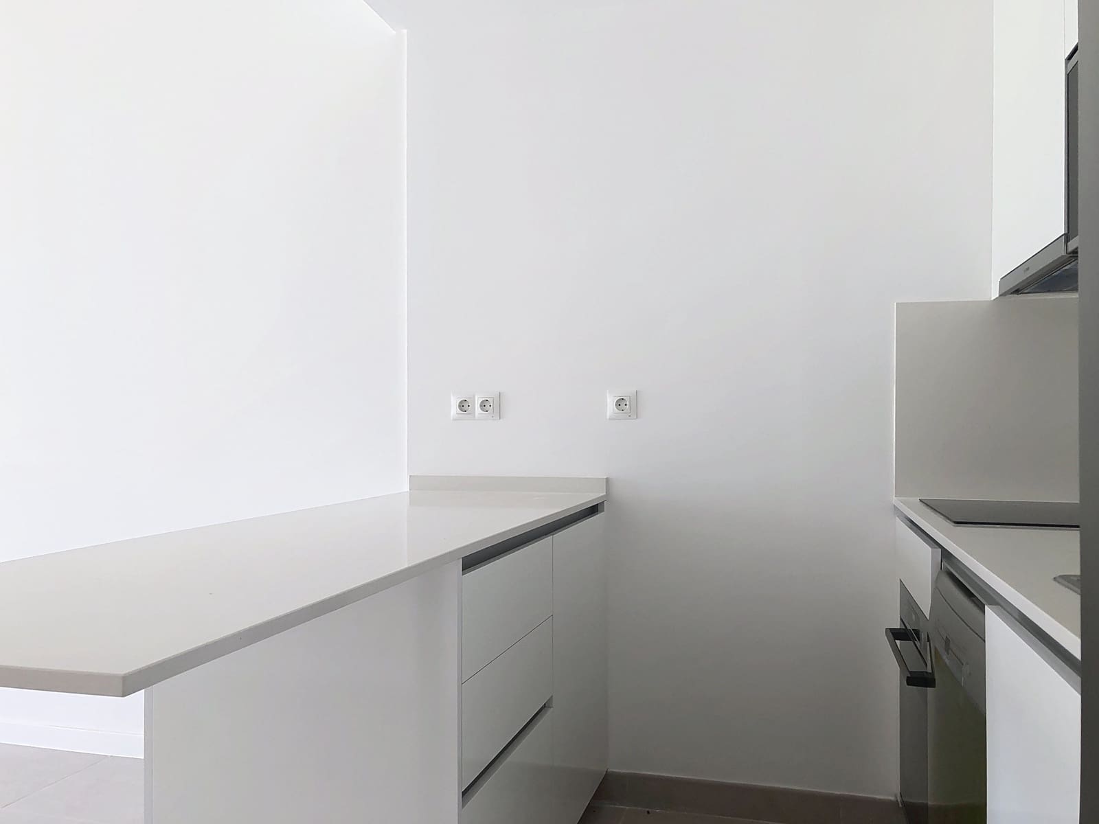 2 Zimmer Apartment zu verkaufen in Estepona mit Garage - 369.000 € (Ref: 9005236)