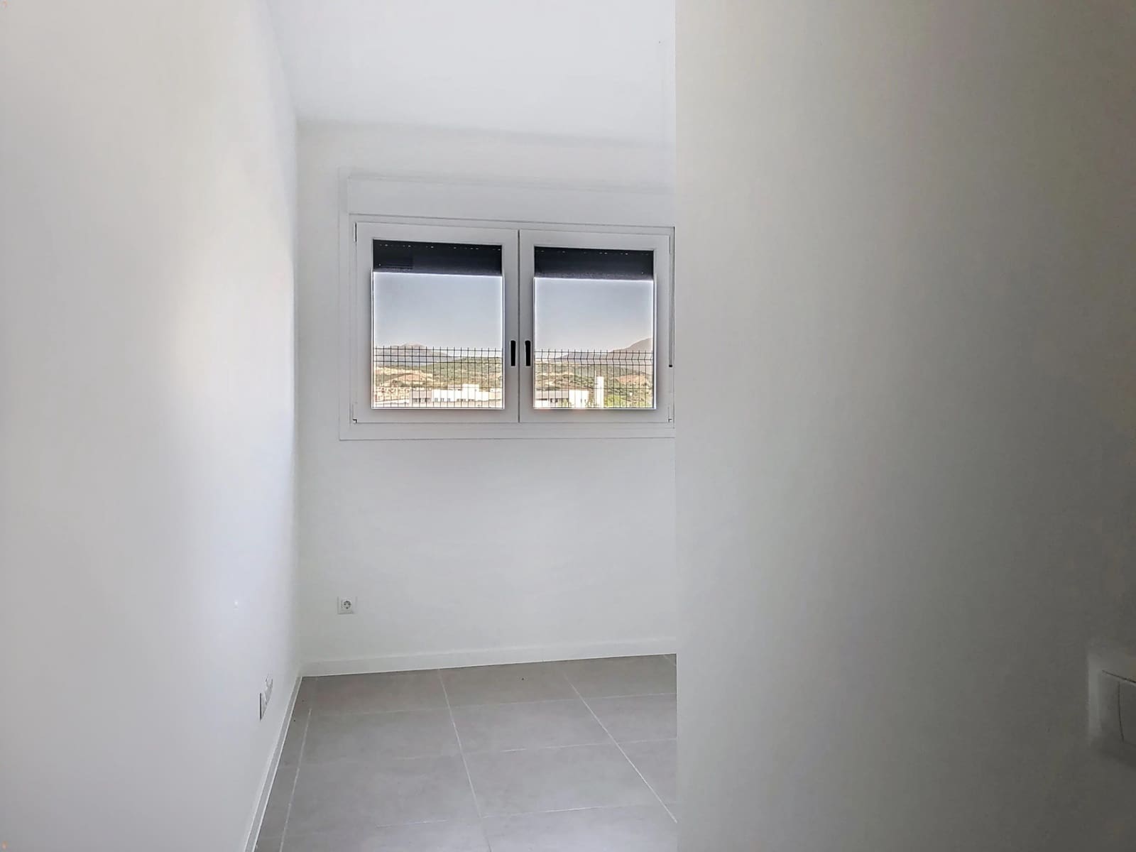 2 Zimmer Apartment zu verkaufen in Estepona mit Garage - 369.000 € (Ref: 9005236)
