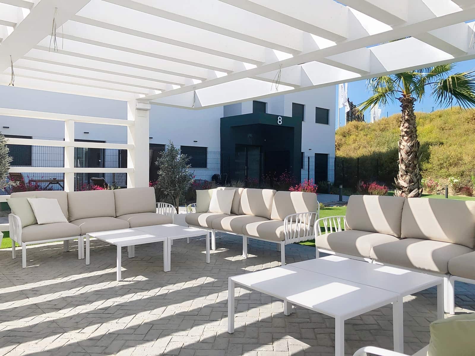 2 Zimmer Apartment zu verkaufen in Estepona mit Garage - 369.000 € (Ref: 9005236)