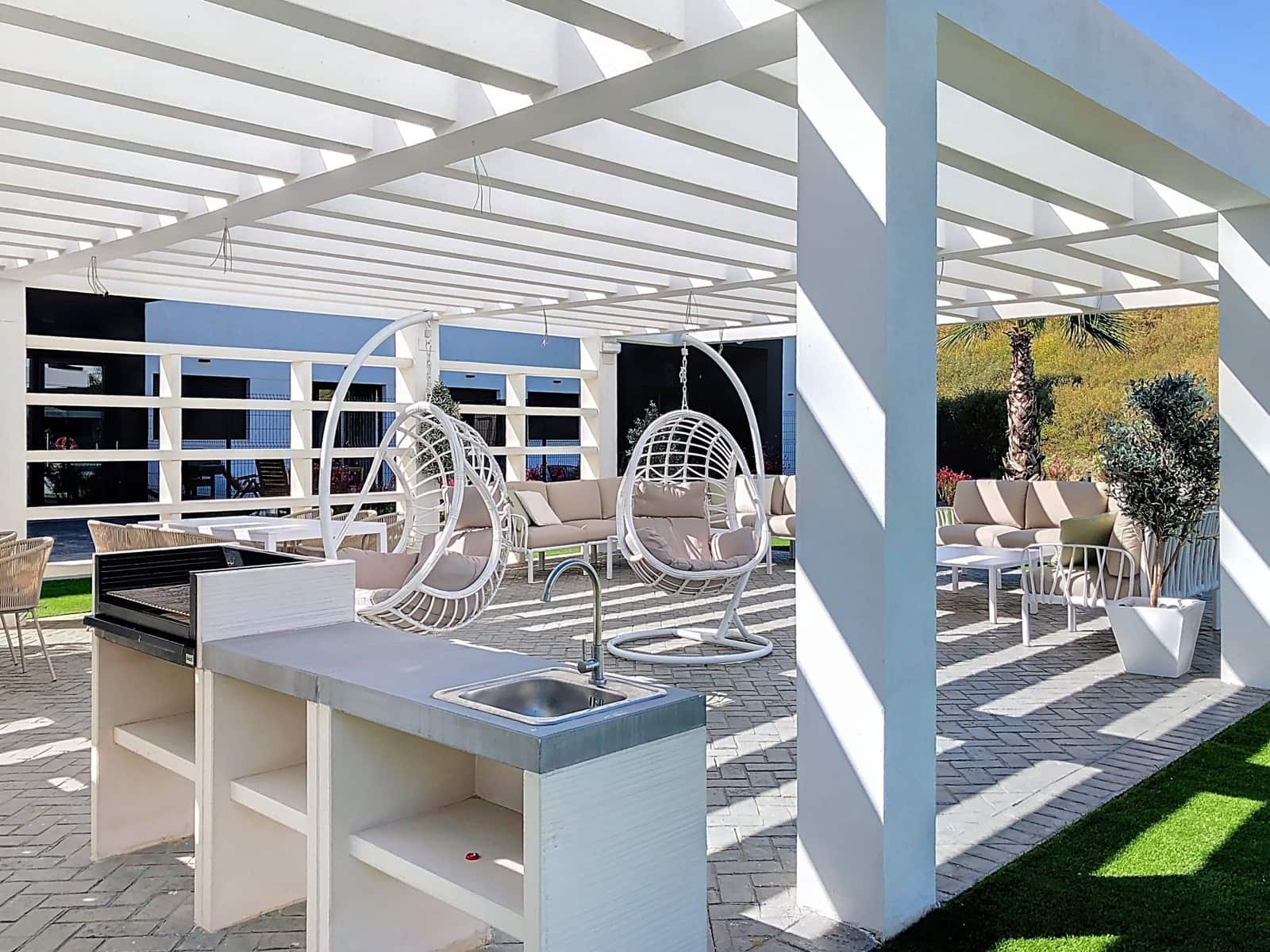 2 Zimmer Apartment zu verkaufen in Estepona mit Garage - 369.000 € (Ref: 9005236)